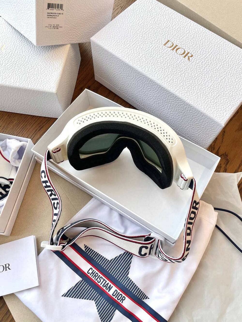 Dior Snowboard Ski Goggles - Picture 5 of 9